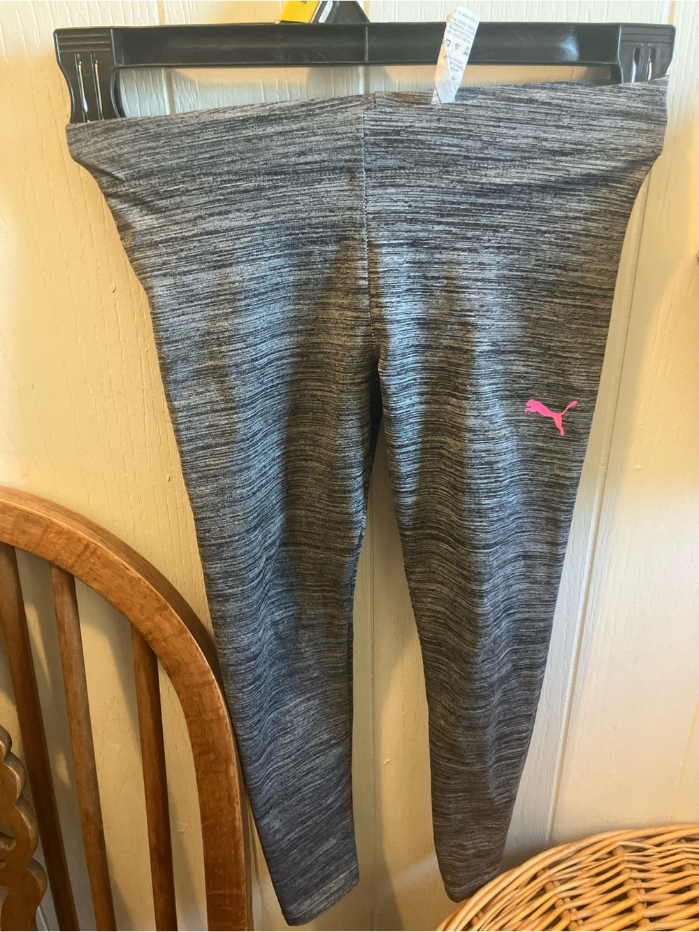 Puma Girls' Heather Gray Leggings with Pink Puma Logo